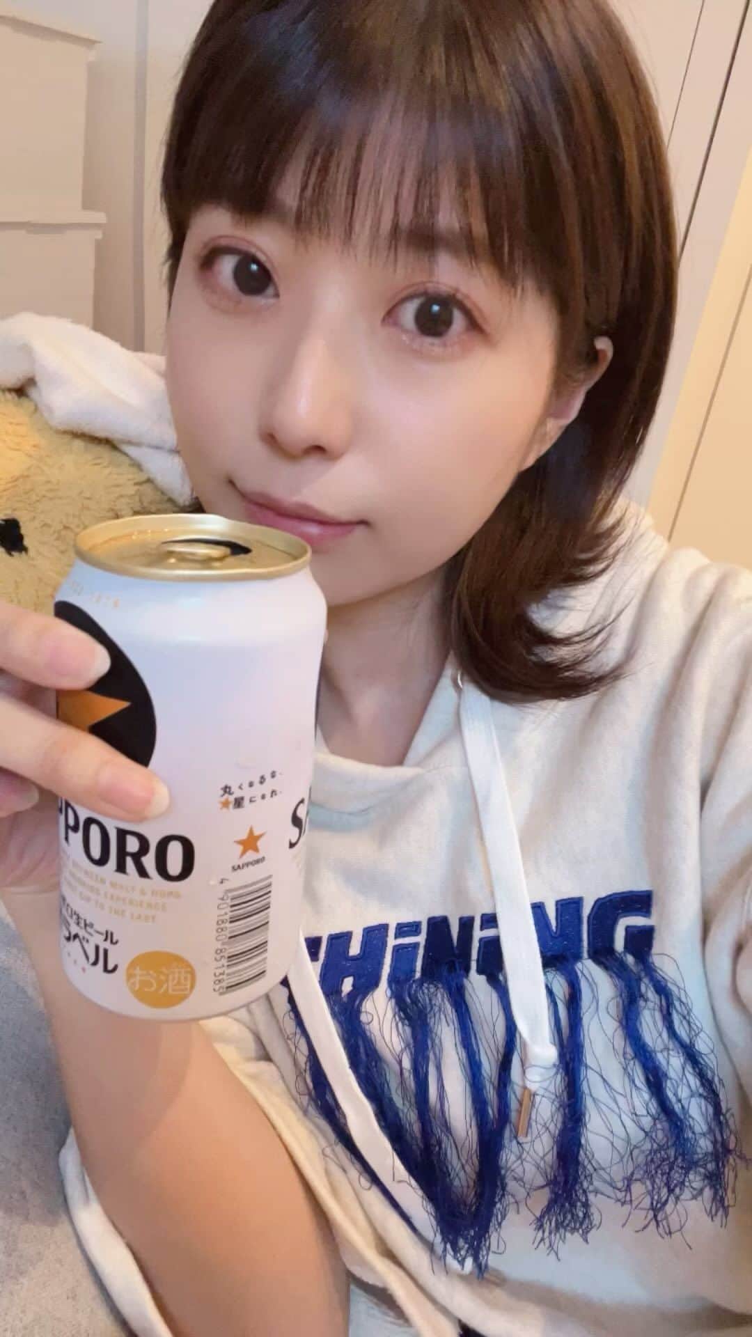 天野麻菜のインスタグラム：「ビール女子。3613」