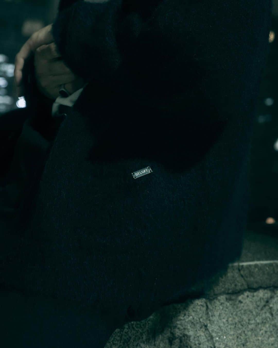 デラックスさんのインスタグラム写真 - (デラックスInstagram)「DELUXE 2023Autumn&Winter collection   SWEET JANE mohair cardigan  Will be available on our website  2023.09.30(sat)11:00am  #deluxe_jp」9月27日 21時43分 - deluxe_jp