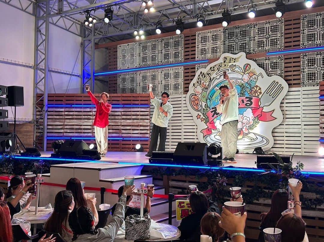 USAさんのインスタグラム写真 - (USAInstagram)「EXILE 22周年㊗️ いつも応援してくださりありがとうございます。  今日は居酒屋えぐざいるで皆さんと乾杯できて幸せでした♪」9月27日 22時12分 - exileusa_danceearth