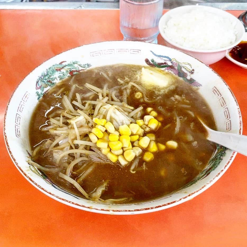 クリスタルボーイさんのインスタグラム写真 - (クリスタルボーイInstagram)「#めんすたぐらむ  #萬来軒  味噌ラーメン　　  餃子が絶品！」9月27日 22時14分 - crystalboybpm