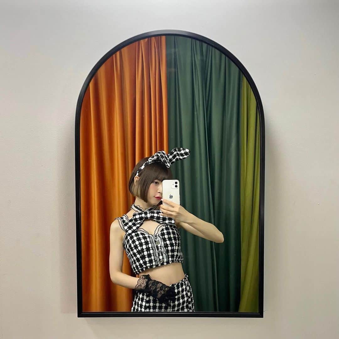 POCHIのインスタグラム：「ブロマイドの撮影して来たよ🐰🖤  2023.9.30(SAT) OPEN20:00/CLOSE5:00 高円寺アルテミス  #高円寺 #バニーガール #ショートボブ」