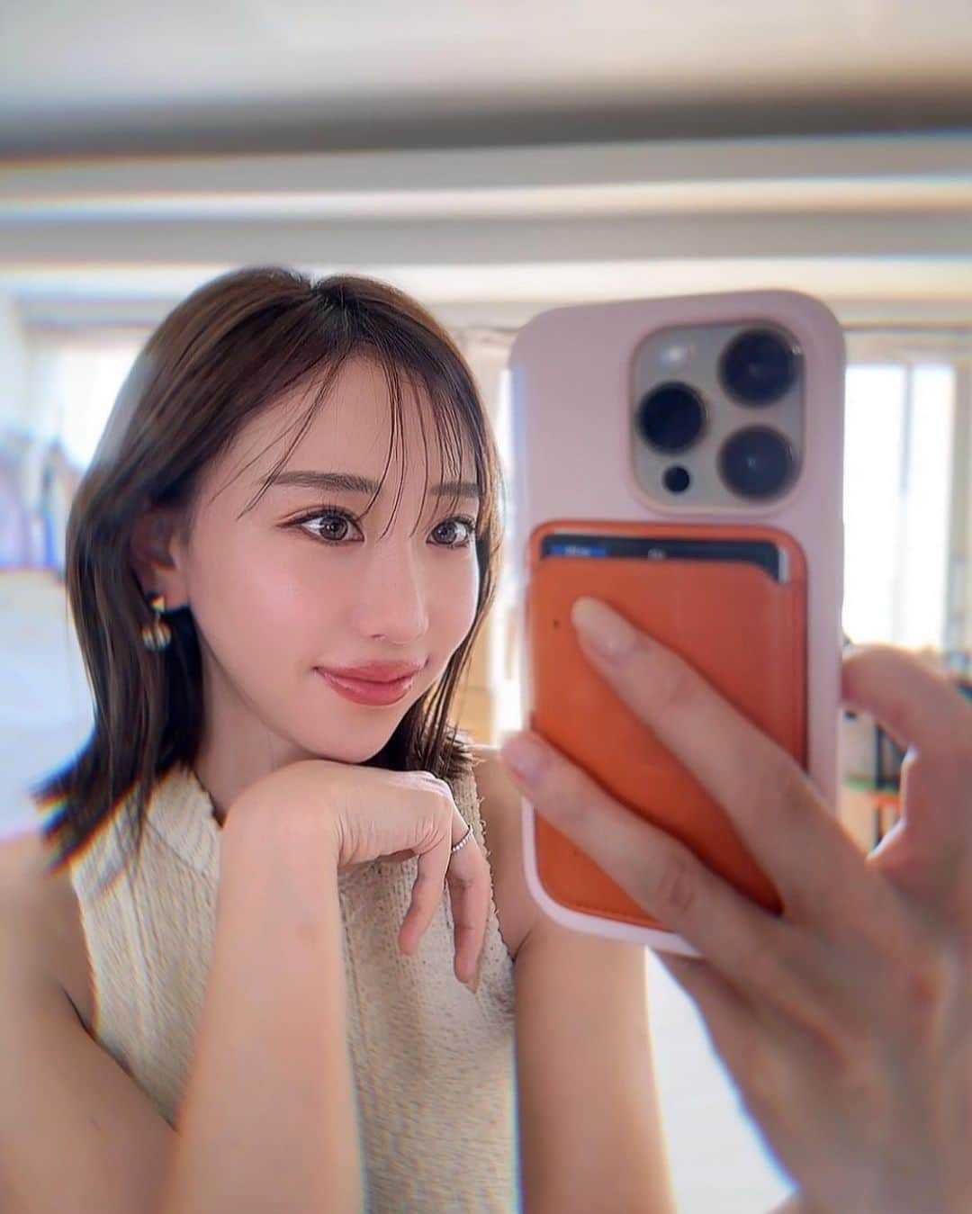 秋倉諒子さんのインスタグラム写真 - (秋倉諒子Instagram)「これ5月のメイク💄 女の子ってメイクと髪型で印象だいぶ変わるよね！ 今と全然違う。🤭 明日髪切りに行くんだーっ 次はどんな髪型にしようかな…♡  どんな髪型がすきー？」9月27日 22時42分 - ryokoak45