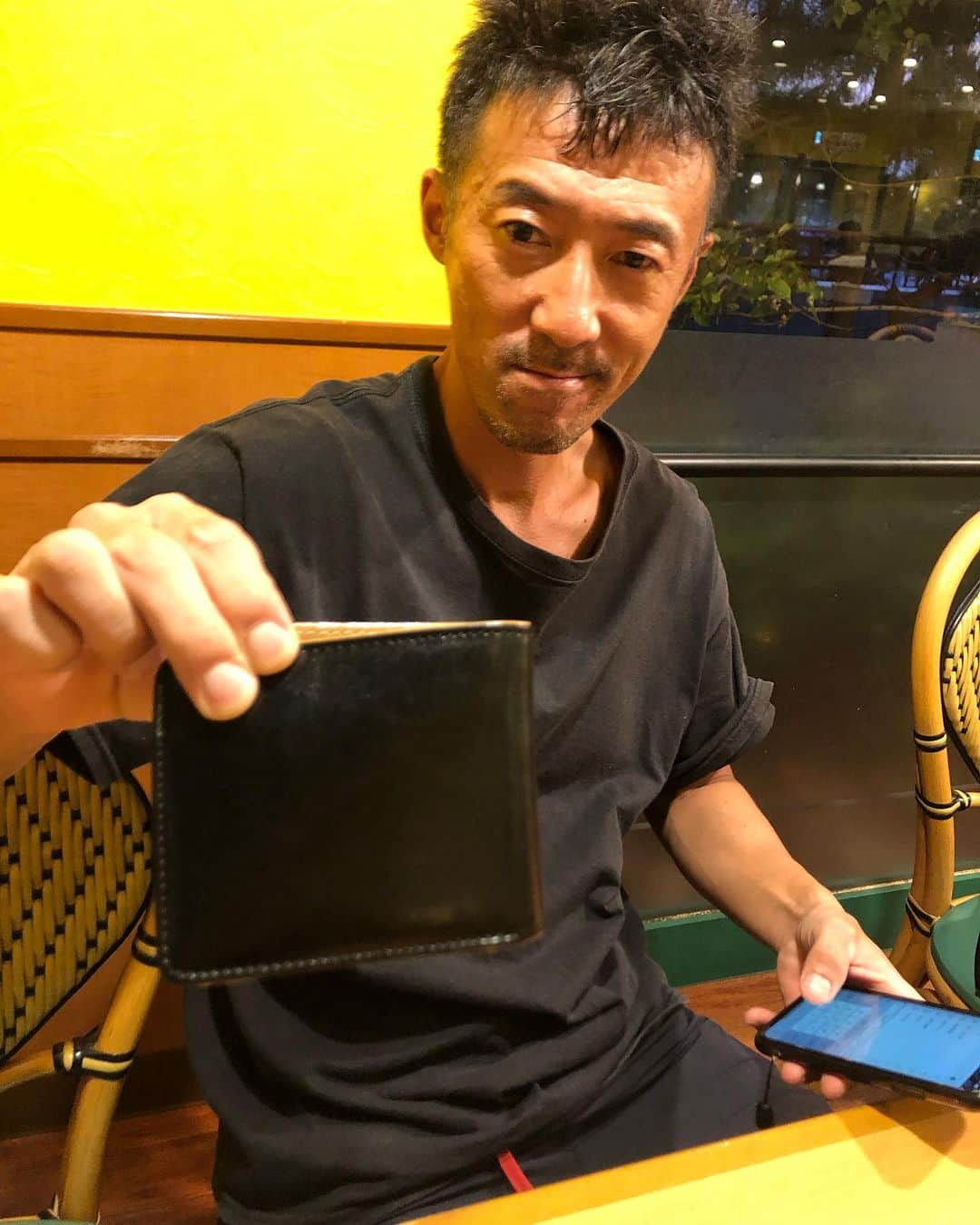 西野恭之介のインスタグラム：「こいつやばいなぁ。手書きギャルソンや。」