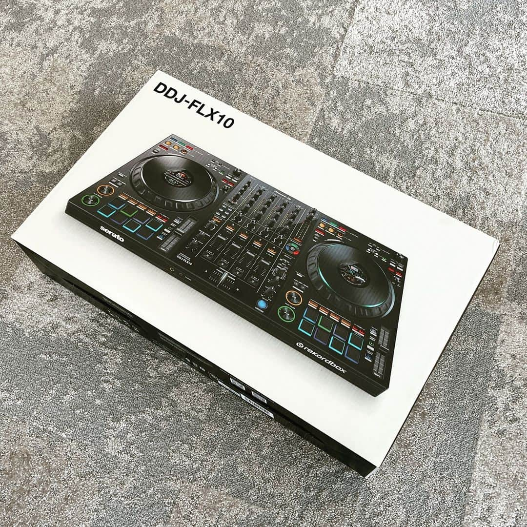 HISASHIのインスタグラム：「面白そうなものが届いた♪💿 #pcdj #pioneer #ddjflx10」