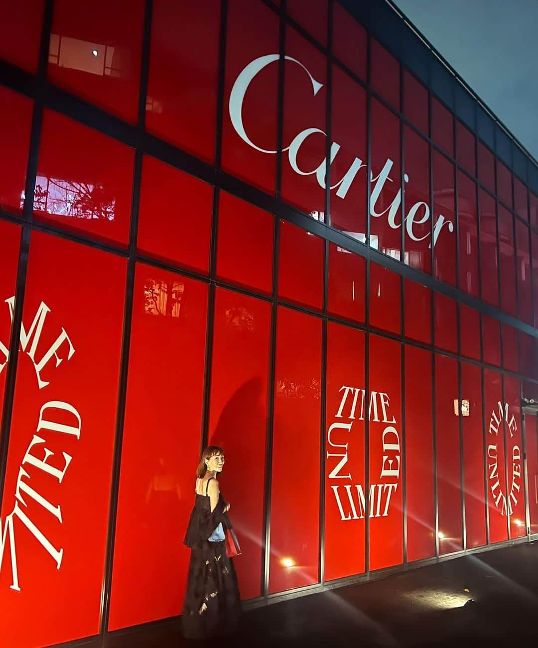 佐々木敬子のインスタグラム：「. CARTIER  TIME UNLIMITED  カルティエ ウォッチ 時を超える  これまでの歴史と職人の技術を体感して、改めてカルテェの素晴らしさに感動しました💕 素敵な時間をありがとうございました！ この日はパンテールミニで✨  東京　原宿にて開催中 10月1日（日）まで  #CARTIER #CARTIERTIMEUNLIMITED  #caritertokyo #MYLAN ＃レースセットアップ」