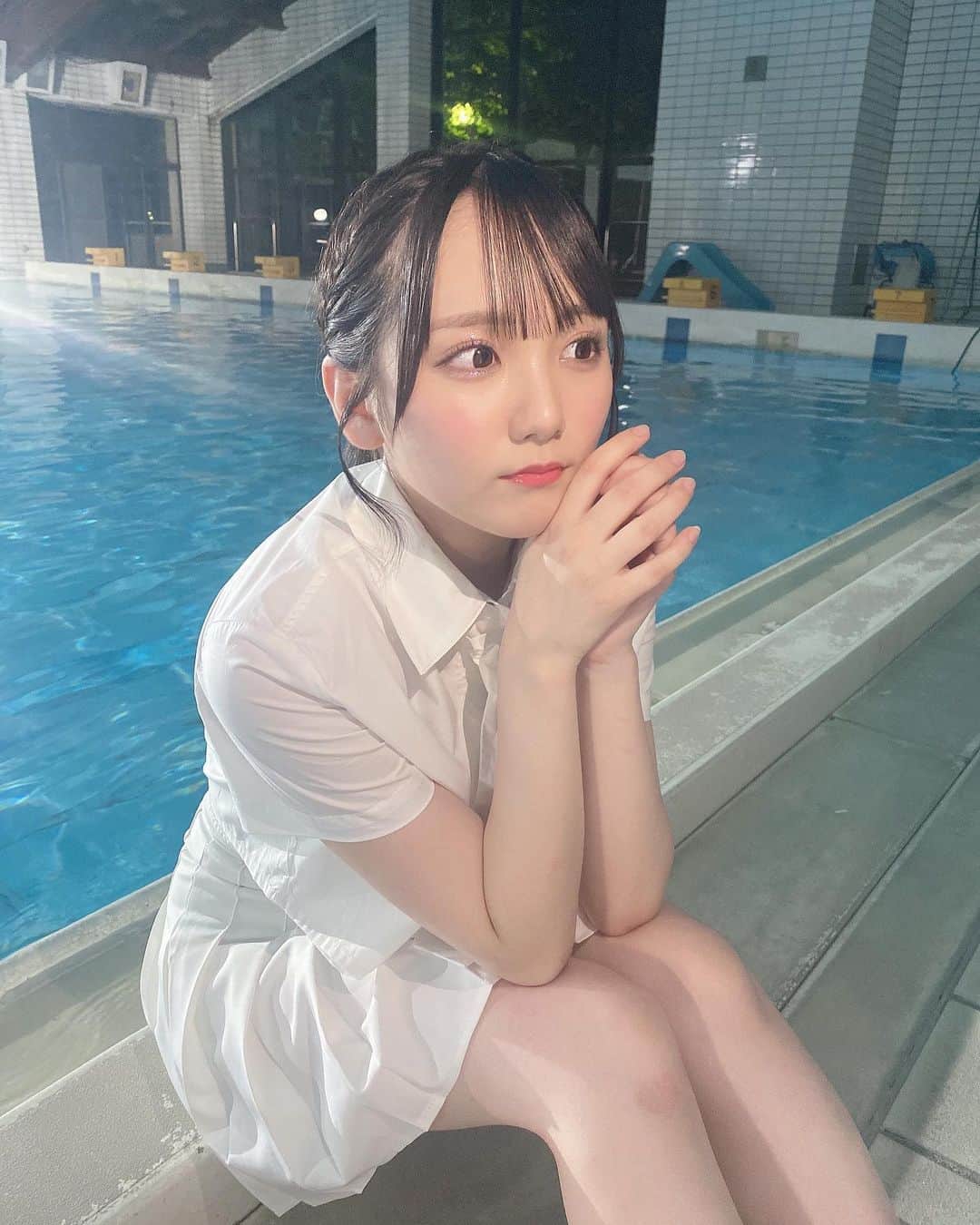 田口愛佳のインスタグラム：「9/27 「アイドルなんかじゃなかったら」の発売日でした！！  カップリング曲「知ったかぶりのその下に」に参加させていただきました！  MVもあるので沢山聴いて、 見てもらえたら嬉しいです☺️🎧🤍  #アイドルなんかじゃなかったら」