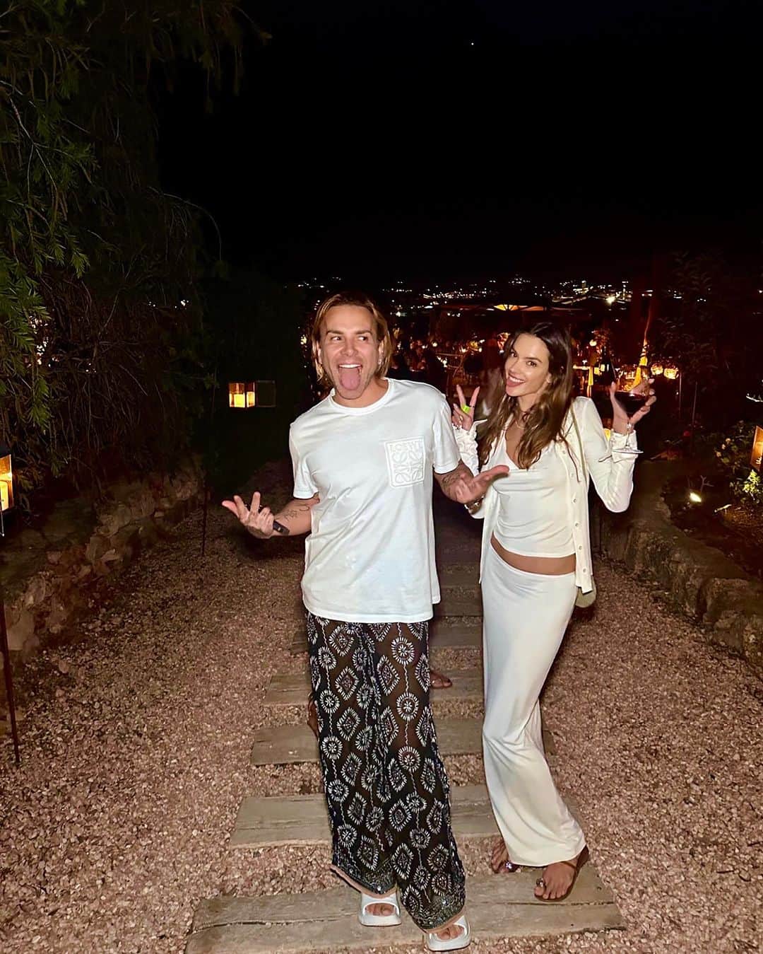 アレッサンドラ・アンブロジオのインスタグラム：「📍Ibiza」