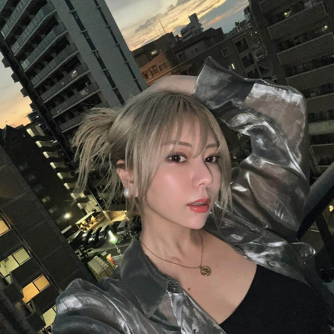 ベイビーリオンさんのインスタグラム写真 - (ベイビーリオンInstagram)「🌙 ❤︎」9月28日 2時13分 - baby__lion