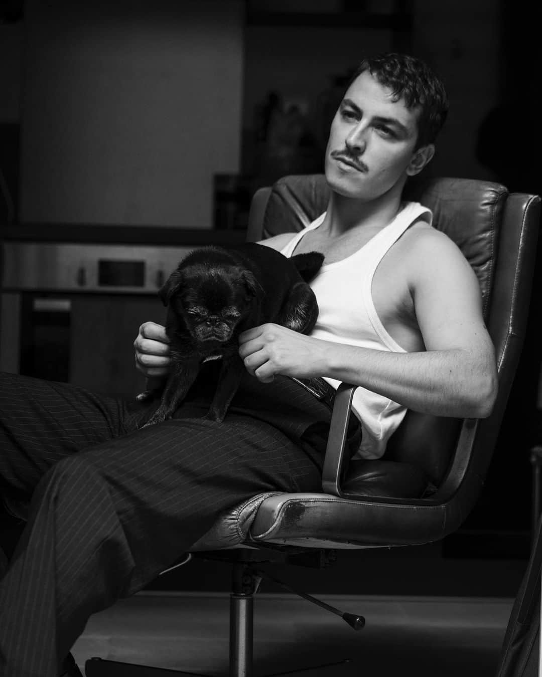 Boran Kuzumさんのインスタグラム写真 - (Boran KuzumInstagram)「highschool haircut and Paris.  by my dear @penelope_caillet」9月28日 2時16分 - borankuzum