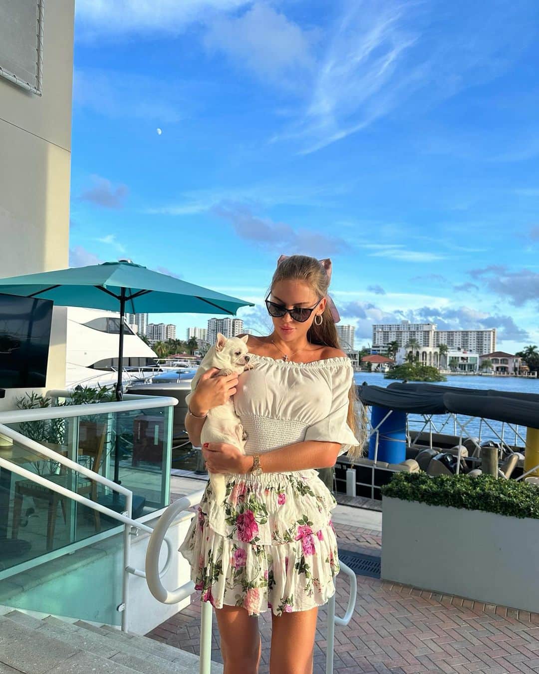 Anastasia Skylineさんのインスタグラム写真 - (Anastasia SkylineInstagram)「My cute lil pie 🤍」9月28日 2時16分 - anastasia_skyline
