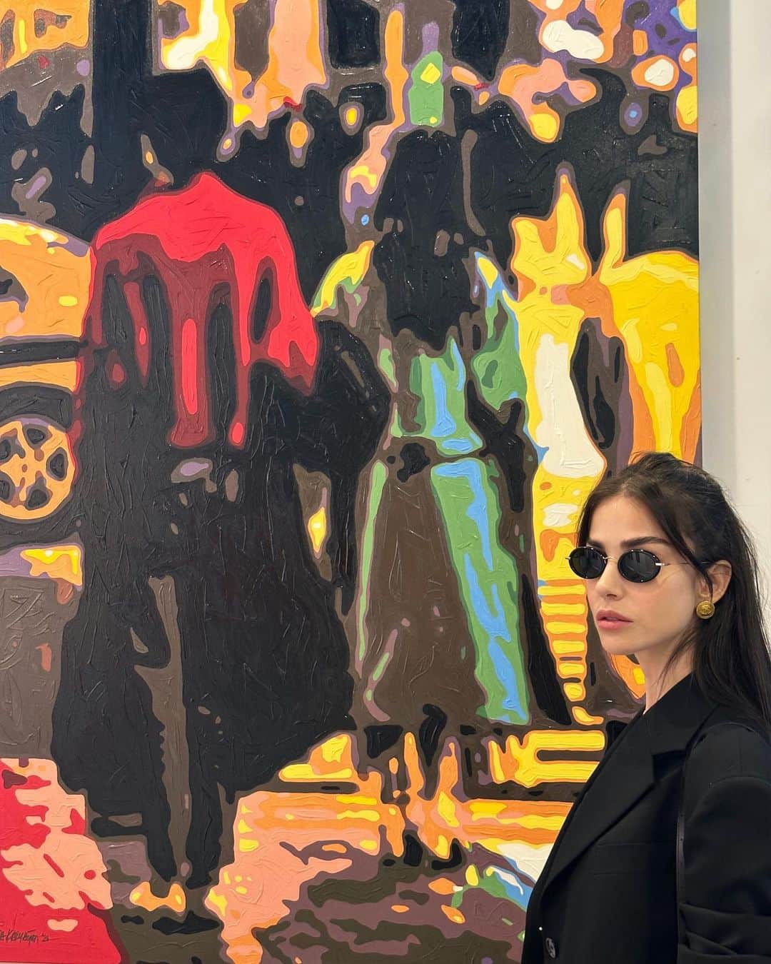 Ozge Gurelのインスタグラム：「end of the day 👁️」