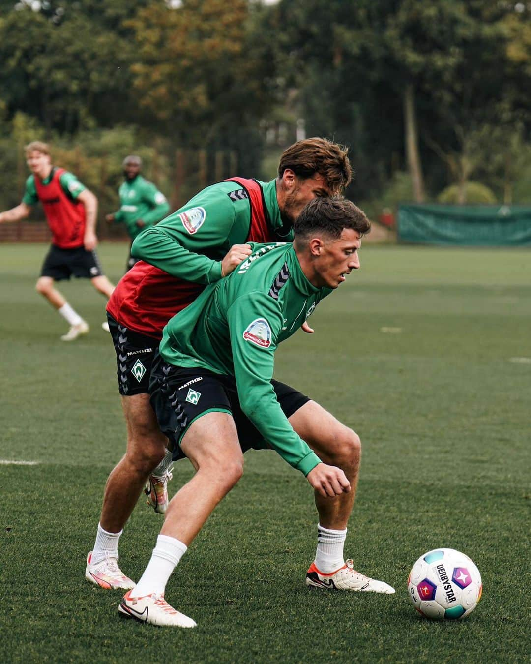 ニコライ・ラップのインスタグラム：「training ⚽️」