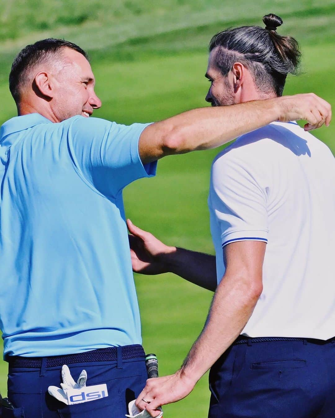 ガレス・ベイルさんのインスタグラム写真 - (ガレス・ベイルInstagram)「Privileged to play in the All Star match today at @therydercup. Incredible people, special day and a new trophy for the collection! #TeamMonty #RyderCup」9月28日 3時06分 - garethbale11