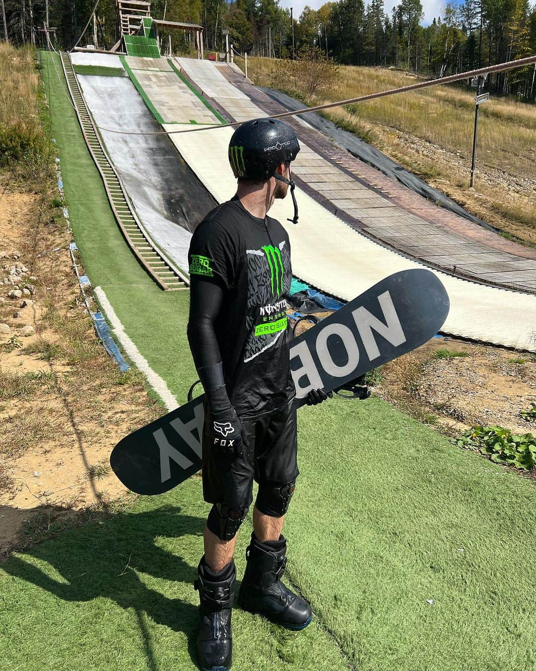 マックス・パロットさんのインスタグラム写真 - (マックス・パロットInstagram)「Last weekend with @monsterenergy at @imaximise!!! 🙌🏻」9月28日 5時24分 - maxparrot