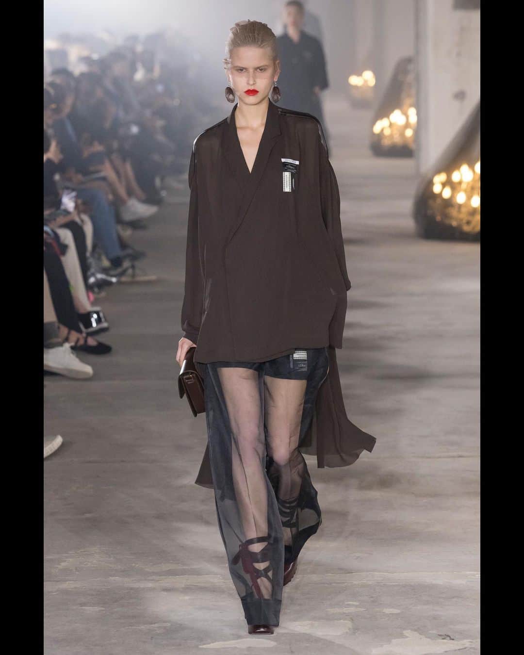 アンダーカバーのインスタグラム：「#UNDERCOVER 2024 Spring - Summer Women’s Collection "Deep Mist"  #アンダーカバー」
