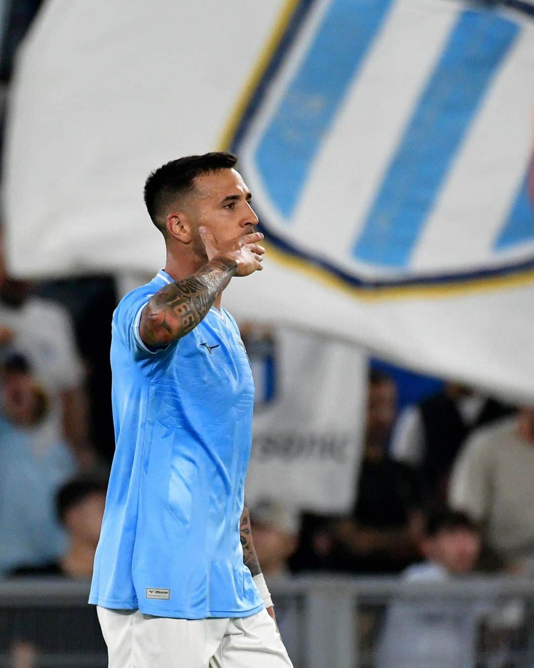 SSラツィオのインスタグラム：「𝙈𝘼𝙏ías ↔️ 𝙈𝘼𝙏tia  #LazioTorino #CMonEagles 🦅」
