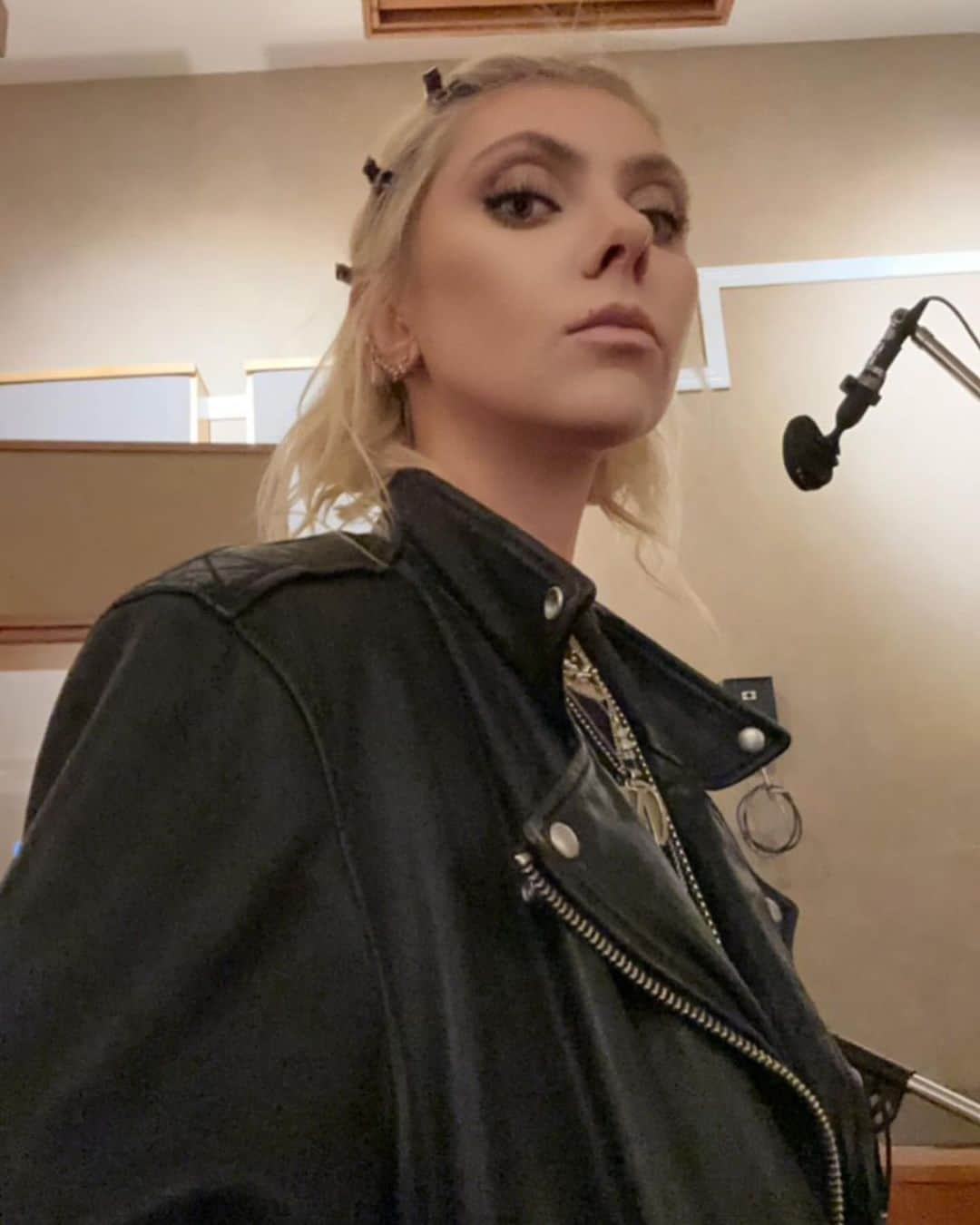 テイラー・モンセンさんのインスタグラム写真 - (テイラー・モンセンInstagram)「5」9月28日 6時34分 - taylormomsen