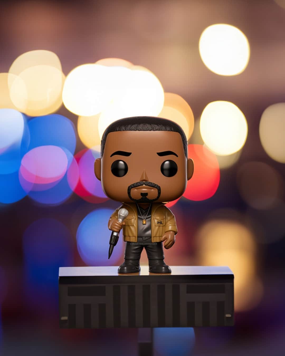 マーティン・ローレンスのインスタグラム：「@originalfunko 🤔 🤣」