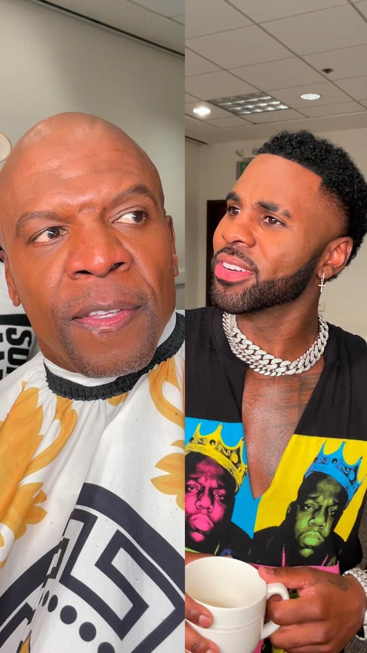 ジェイソン・デルーロのインスタグラム：「How did @terrycrews get my new song featuring @meghantrainor it doesn’t come out till Oct. 13th?? #HandsOnMe @agt」