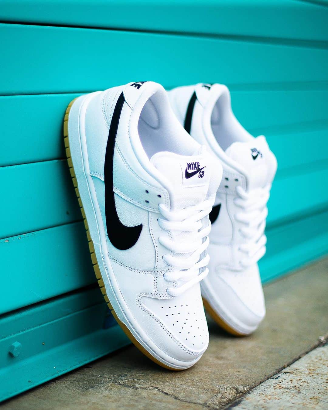 The Berricsのインスタグラム：「Soft leather gives a premium look and feel. Details are inspired by the DNA of Nike Brand. Circular tread gives you multidirectional grip. Padded collar and tongue feel soft and comfortable around your ankles. Flexible gum rubber outsole with a full cupsole stitch is exceptionally durable.  Crafted from premium materials, the Dunk Low Pro updates a classic skate shoe. A tacky, rubber outsole grips your board, while classic details elevate your look.  ENTER THE RAFFLE NOW 🔗LINK IN BIO🔗  Winners will receive a notification September 28th. - This raffle registration is limited to one entry per person per style. Any multiple entries from one person will be disqualified. Raffle winners will be contacted via Email which will include instructions on payment details. If you do not comply with stated instructions, your chance to purchase will be forfeited. No refunds or exchanges will be entertained. Complete set of rules are available on the raffle entry link.  #skateboardingisfun #berrics」