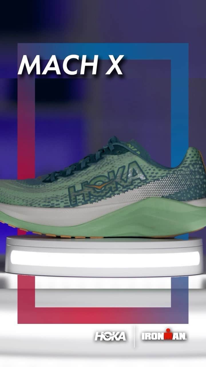 ホカオネオネのインスタグラム：「The comfort and support of the Mach 5 🤝 The speed of the Rocket X 2.  The HOKA Mach X uses a combination of Peba and EVA foams sandwiching a Pebax plate to give you the best of both worlds.   From workout to race day, Sunny Margerum, our Performance Product Line Manager and triathlete, explains why you’ll never go wrong with this versatile shoe. 👟  #flyhumanfly #hoka #hokatriathlon」