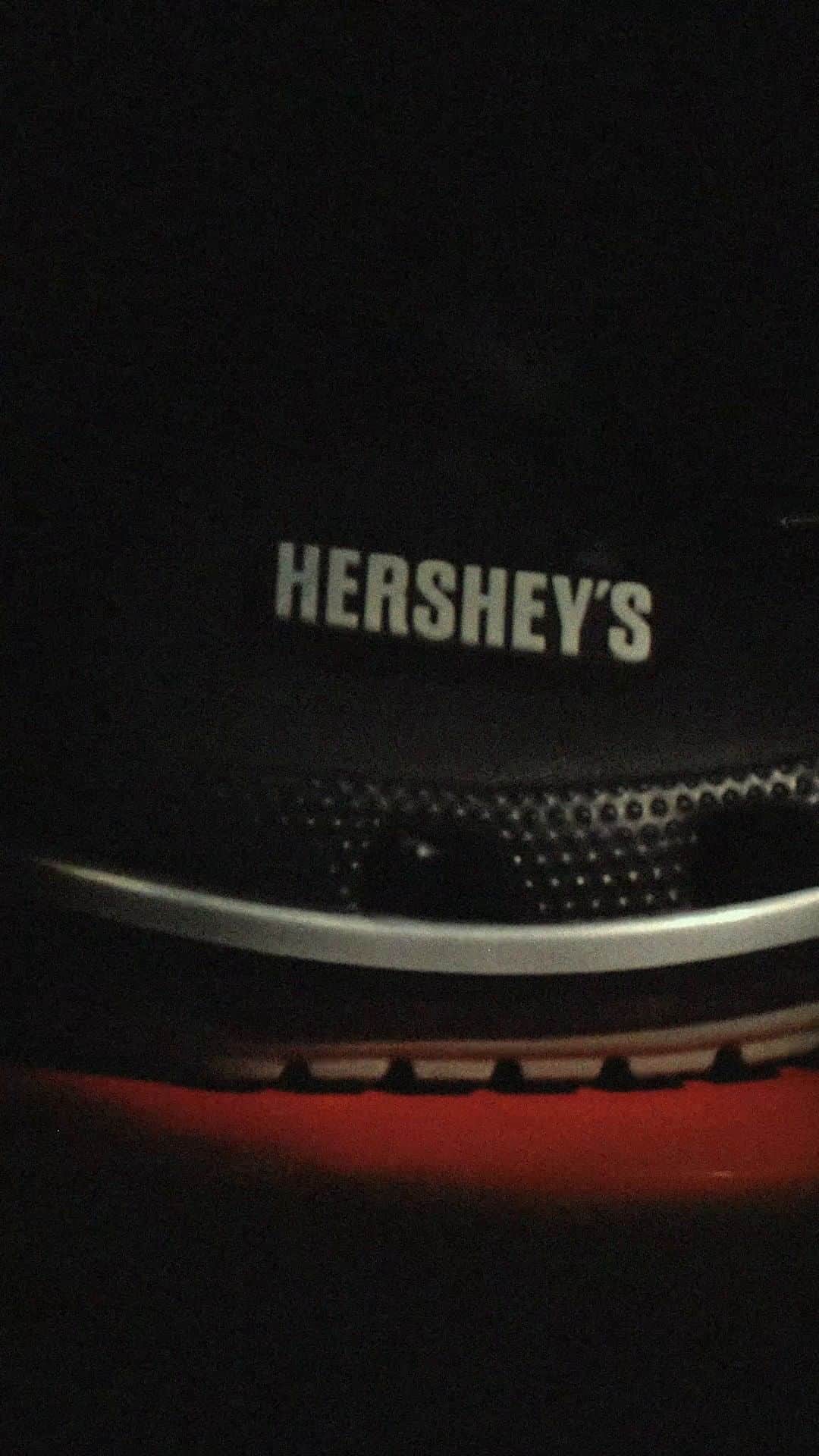 のインスタグラム：「Sweet tooth satisfied 🍫   The Hershey Collection by Crocs is coming exclusively to Foot Locker 9/29!」