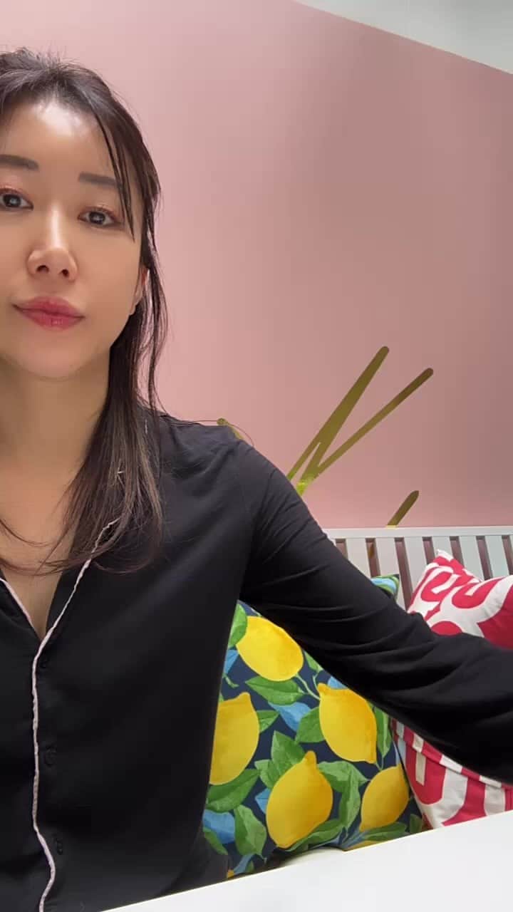 無添加まゆみのインスタグラム：「朝テラスライブ✨ ちょっとだけ残します。」