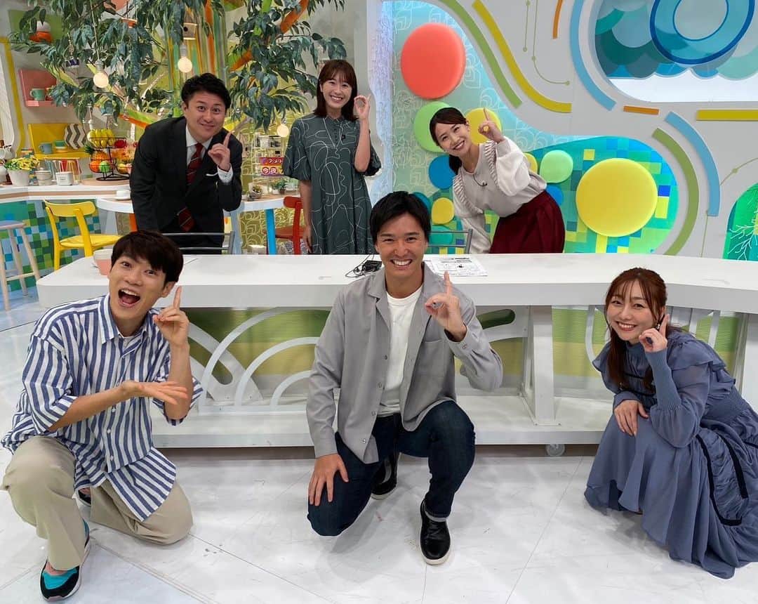 濱田隼のインスタグラム：「朝の「ドデスカ！」木曜日は、今日がラスト出演！  夕方の「ドデスカ！＋」へ！ 髪も切って気合い十分です。」