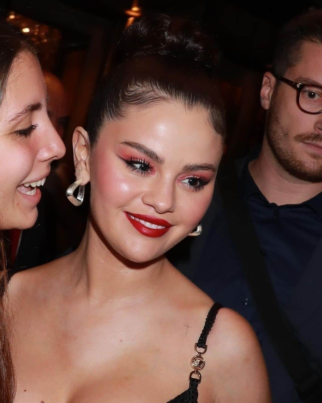 Just Jaredさんのインスタグラム写真 - (Just JaredInstagram)「Selena Gomez looks pretty in a white and black polka dress for lunch before changing into a little black dress for a night out in Paris! #SelenaGomez Photos: Splash, Backgrid」9月28日 9時41分 - justjared