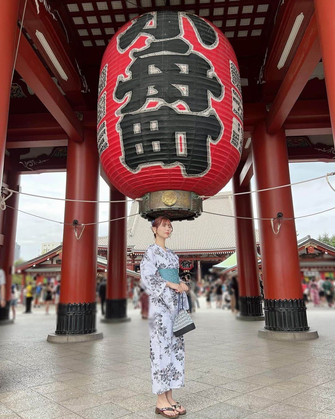 神成藍子さんのインスタグラム写真 - (神成藍子Instagram)「全身♪̊̈♪̆̈  #浴衣 #浅草 #浅草寺 #yukata #kimono #asakusa」9月28日 19時06分 - kanna_nijimura