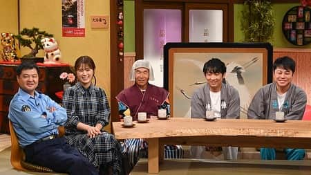 読売テレビ「大阪ほんわかテレビ」さんのインスタグラム写真 - (読売テレビ「大阪ほんわかテレビ」Instagram)「⭐︎ ／ 🗣明日金曜よる７時〜  #大阪ほんわかテレビ ☺️📺 ＼  ☑️秋の行楽🍁人気公園で楽しむテイクアウトグルメ🍱☕️ ☑️マニアさんに学ぶ📚ワンランク上の生活術☝️✨ ☑️#ノンスタ ✖️#ギャロップ の町村ブラブラ〜🕺🎵 👉大阪府 #和泉市 編  見なきゃ損👏🏻な１時間☺️ 爆笑ロケも必見です😂😂  ＼明日です🥳／  #間寛平 #桂南光 #月亭方正 #すっちー #ロザン #ノンスタイル #渋谷凪咲 #天才ピアニスト」9月28日 19時50分 - honwakaytv