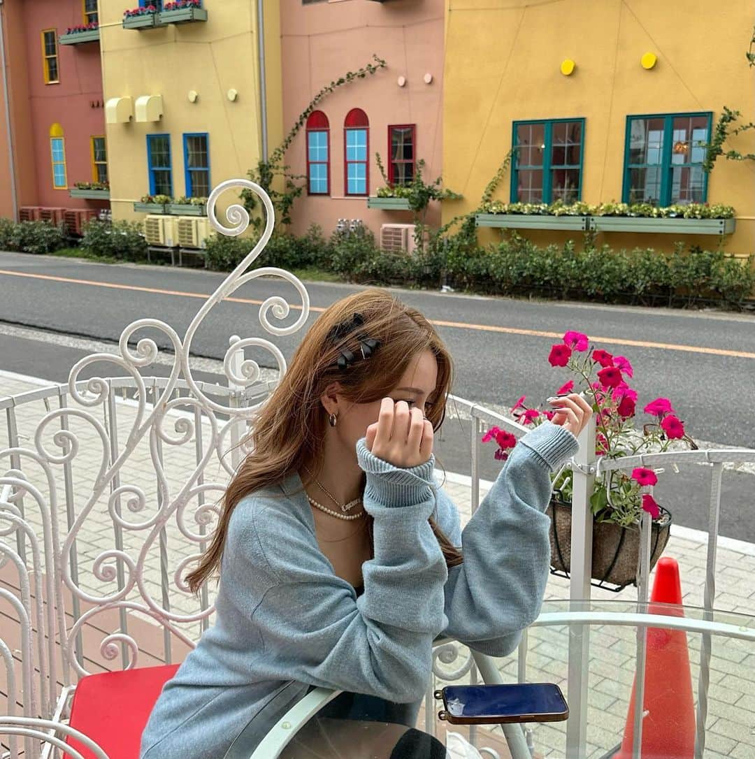 AOIさんのインスタグラム写真 - (AOIInstagram)「@shein_japan  可愛いリボン🎀🖤 . . 商品コード🔍 15968741 クーポンコード🔍 23FWJP7  Instagram、Facebookで見れるよ👍 . . . #FrontRowLive #SHEINfw23 #SHEINforAll #ad #海外ファッション #海外ガール #海外コーデ #海外セレブ風 #海外ファッションコーデ  #韓国ファッション #韓国コーデ #韓国女子 #韓国トレンド #韓国ファッションコーデ #韓国風 #데일리 #데일리코디 #패션 #패션코디 #옷스타그램 #攝影 #旅遊攝影 #拍攝 #寫真 #攝影日記 #人像攝影 #攝影師 #互惠 #拍照 #pr」9月28日 20時00分 - 0514page