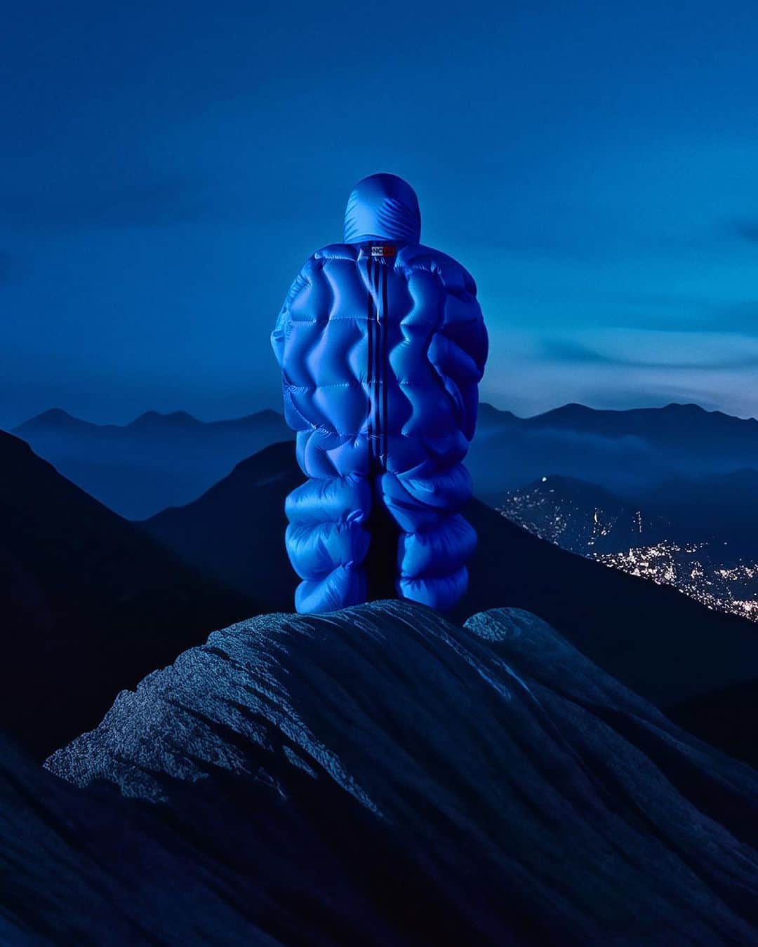 のインスタグラム：「Where Originality Meets Extraordinary.  Coming soon.   #MONCLERADIDASORIGINALS  #MONCLERGENIUS」