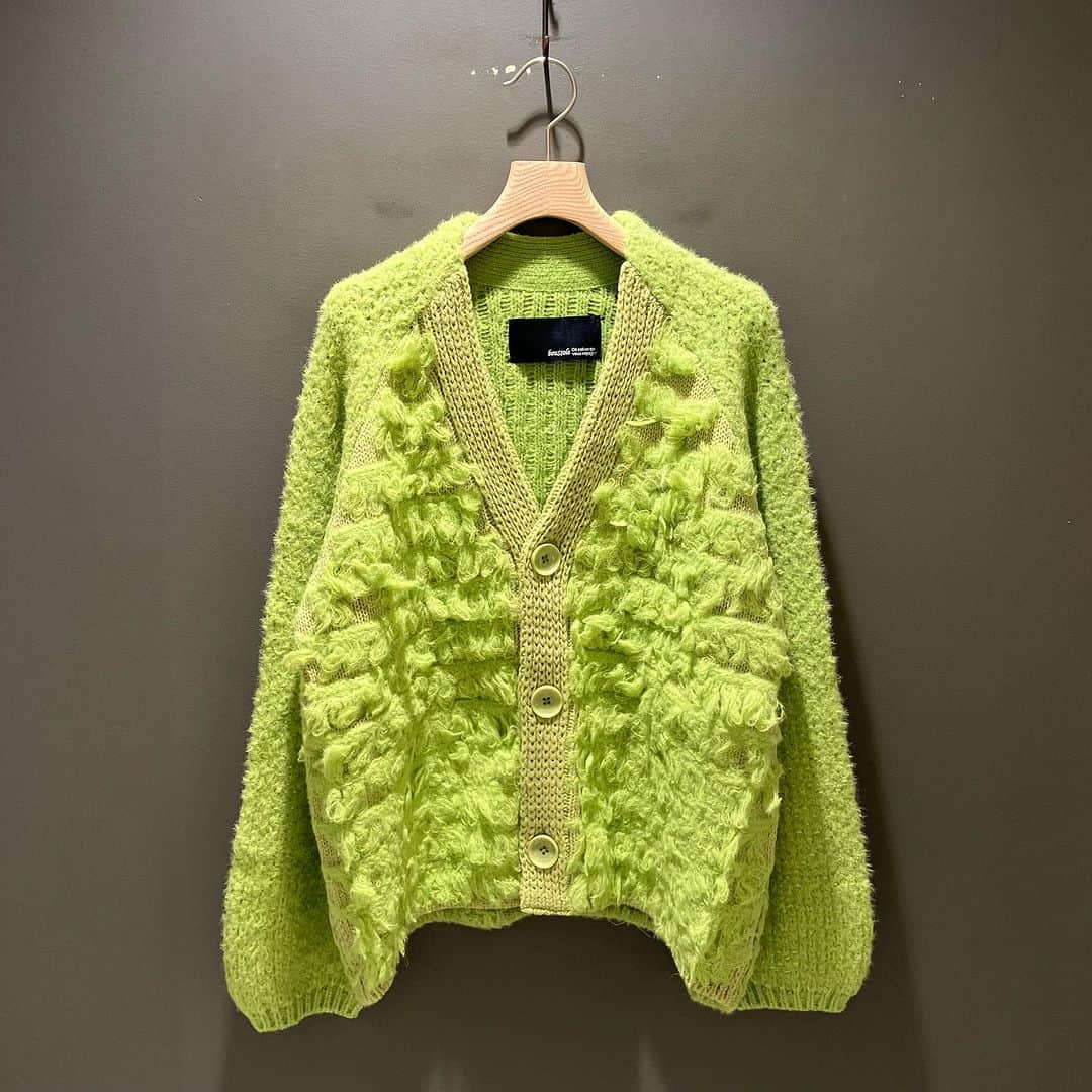 のインスタグラム：「＜boussole＞×＜Ray BEAMS＞ Womens Fringe Cardigan Special ¥39,600-(inc.tax) Item No.61-15-0760 BEAMS JAPAN 3F ☎︎03-5368-7317 @beams_japan #boussole #beams #raybeams #beamsjapan #beamsjapan3rd Instagram for New Arrivals Blog for Recommended Items」