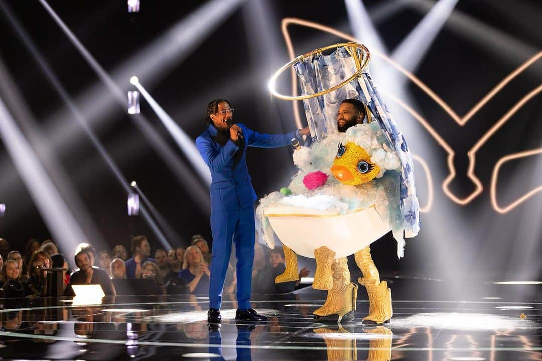 アンソニー・アンダーソンさんのインスタグラム写真 - (アンソニー・アンダーソンInstagram)「It was me behind the #RubberDuckyMask! @MaskedSingerFOX will return next week on @FOXTV! #TheMaskedSinger」9月28日 11時40分 - anthonyanderson