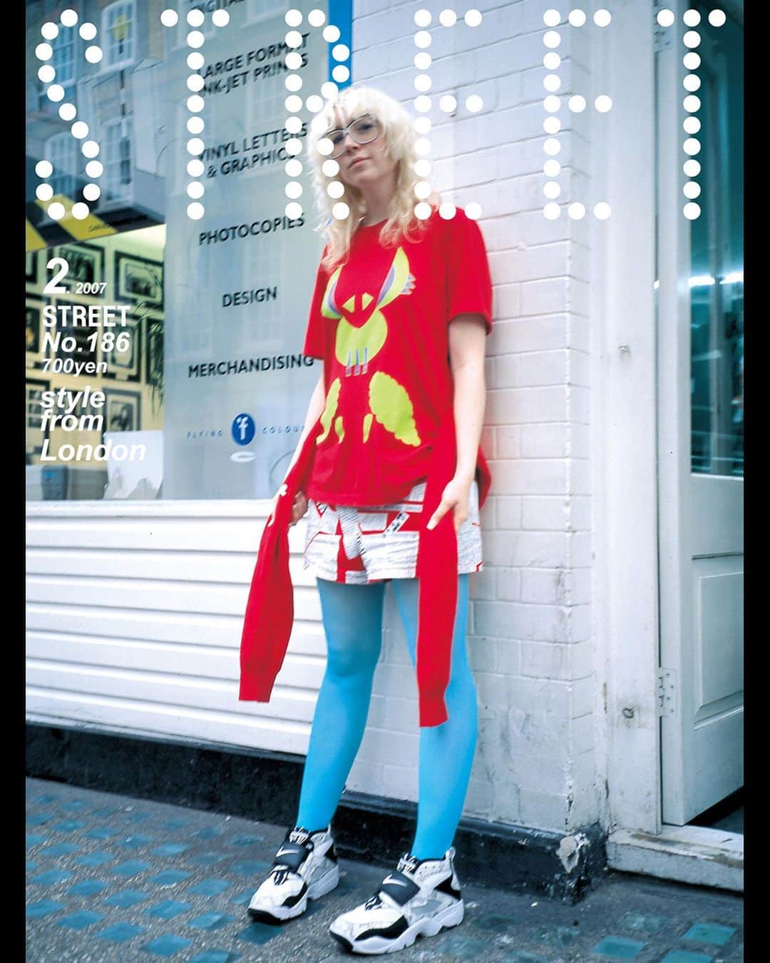 FRUiTSさんのインスタグラム写真 - (FRUiTSInstagram)「!!!!! New release !!!!! eBook STREET magazine archive set No.151 -200, 2004-2008  https://tokyofruits.com/」9月28日 12時02分 - fruitsmag
