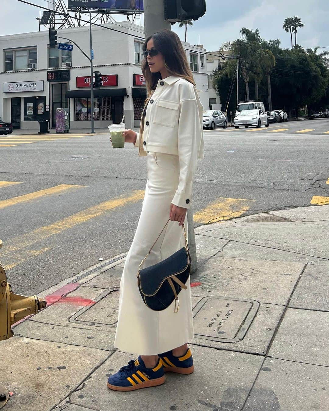 KOOKAI さんのインスタグラム写真 - (KOOKAI Instagram)「Style Muse @elissaburns seen styling the Berlin Jacket & Maxi Skirt •• Available in boutiques and online #kookai」9月28日 12時19分 - kookai_australia