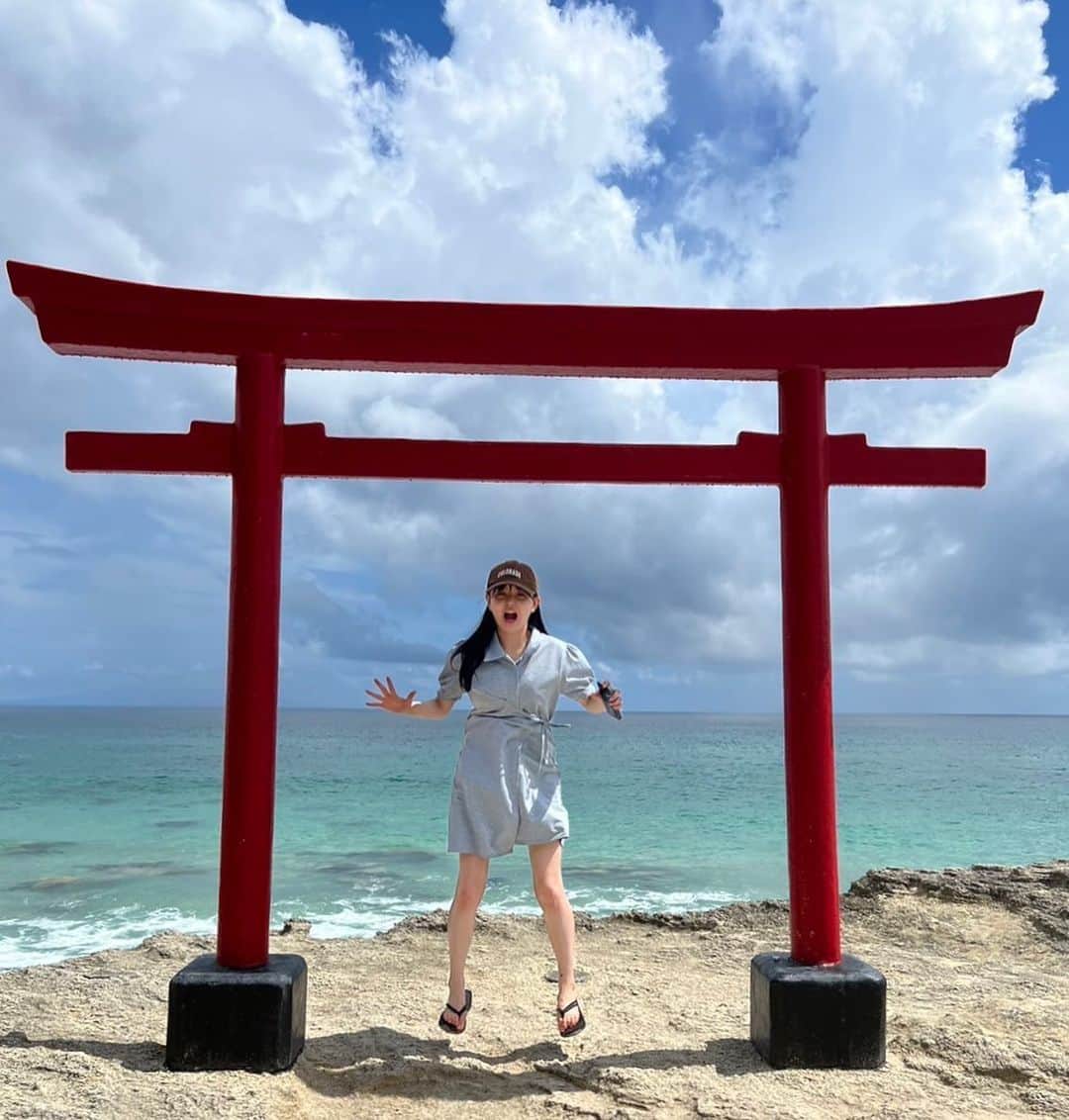 園田あいかさんのインスタグラム写真 - (園田あいかInstagram)「⛩  また行きたいな〜 凄く神秘的で パワー沢山もらった場所だった𓂃𓈒𓏸︎︎︎︎⁡」9月28日 12時25分 - for__offwhitey_9