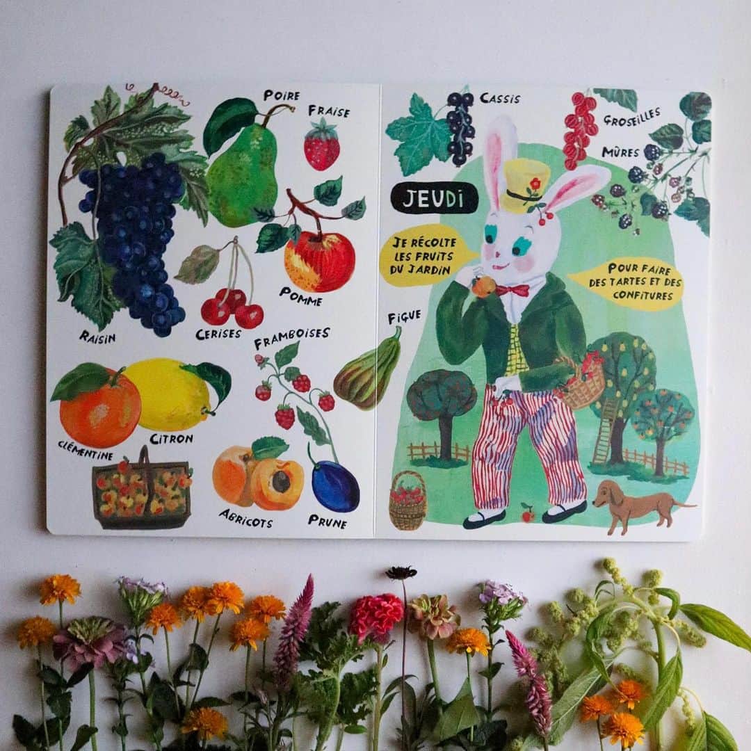 H.P.DECOさんのインスタグラム写真 - (H.P.DECOInstagram)「『ハッピーなうさぎ庭師の一週間』   フランスのアーティスト、ナタリー・レテの新作絵本が2023年9月29日(金)より登場！ハッピーなうさぎの庭師が、お庭での楽しい一週間を紹介してくれます。動物や植物との出会いがカラフルに描かれたナタリー・レテの世界を是非お楽しみください。  全16pages  本のサイズ：28x38 ㎝ 値段：¥4,620  ----------------------------------------------------  【SHOP LIST】 ATELIER 表参道（旧H.P.DECO 表参道） 東京都渋谷区神宮前5-2-11 tel. 03-3406-0313  ATELIER 丸の内（旧H.P.DECO 丸の内） 東京都千代田区丸の内1-5-1 新丸の内ビルディング3Ｆ tel. 03-3287-1227  ATELIER 二子玉川（旧H.P.DECO 好奇心の小部屋 二子玉川） 東京都世田谷区玉川3-17-1 玉川高島屋ショッピングセンター南館4階 tel. 03-6411-7128  ATELIER 横浜（旧H.P.DECO 好奇心の小部屋 横浜） 神奈川県横浜市西区高島2-16-1 ルミネ横浜２階 tel. 045-534-8548  ATELIER 神戸（旧アッシュペーブチック） 神戸市中央区海岸通3-1-5 海岸ビルヂング北側1階 tel. 078-332-2327  ----------------------------------------------------  #atelier #アトリエ #nathalielete #ナタリーレテ #アートブック #interior #海外インテリア #paris」9月28日 19時30分 - atelier_ma_vie
