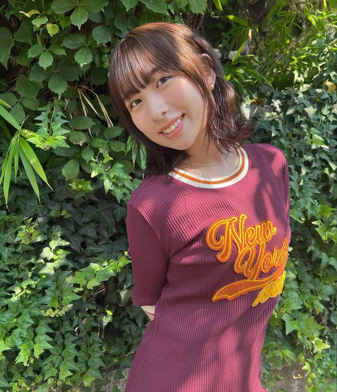 伊藤雨音さんのインスタグラム写真 - (伊藤雨音Instagram)「この色の服あんまり着ないんだけど、どう？？🤔 髪の毛が伸びたからココさんのヘアアレンジが更に楽しみになった🕺」9月28日 18時15分 - mew_galaxy