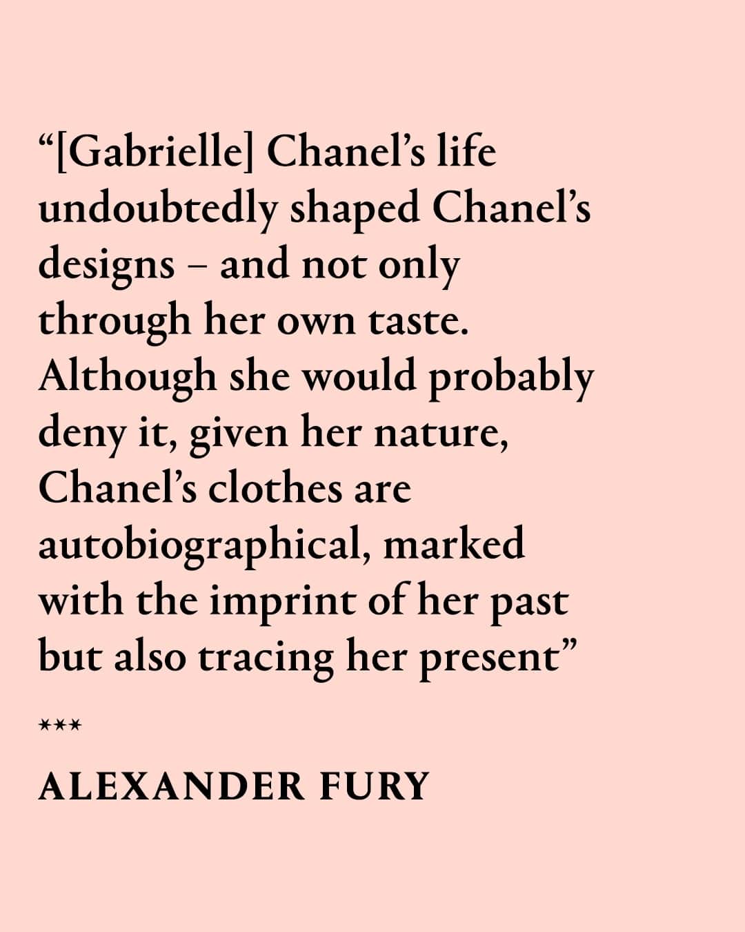 AnOther Magazineさんのインスタグラム写真 - (AnOther MagazineInstagram)「With Gabrielle Chanel. Fashion Manifesto now open at the @vamuseum in London, @alexanderfury delves into the history of the French house, and the philosophy of the woman who started it all 🎀⁠ ⁠ “That word, manifesto … I stood on a cliff, thinking over that,” @amandaharlech tells Alexander Fury. “But it really was a manifesto. A shattering audacity. She’s so convinced and is therefore so convincing of what she believes. And that’s very much a manifesto, this idea of, ‘I’ll stand here – I will stand on this soapbox, spiritually, and hold forth.’”⁠ ⁠ Read the full history, taken from the Autumn/Winter 2023 issue of AnOther Magazine, at the link in bio 📲⁠ ⁠ Photography by @jonathanvincentbaron⁠ 1. Clothing labels c 1930-60 by CHANEL⁠ 2. Belted blouse in silk jersey from the Spring/Summer 1916 collection by CHANEL⁠ 4. Slingback heels in leather and silk c 1962 by CHANEL⁠ 5. Dress (detail) in cotton from the Spring/ Summer 1933 collection by CHANEL⁠ 7. Hat in silk from the Spring/Summer 1917 collection by CHANEL⁠ ⁠ @chanelofficial #GabrielleChanel #FashionManifesto」9月28日 20時45分 - anothermagazine