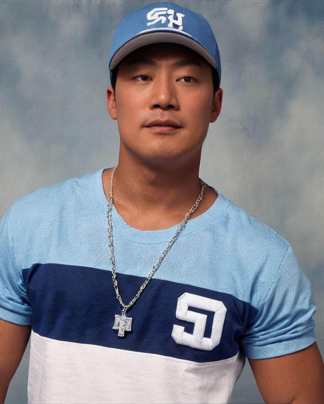 イ・ヒジュンのインスタグラム：「^^ 나도 해봄」