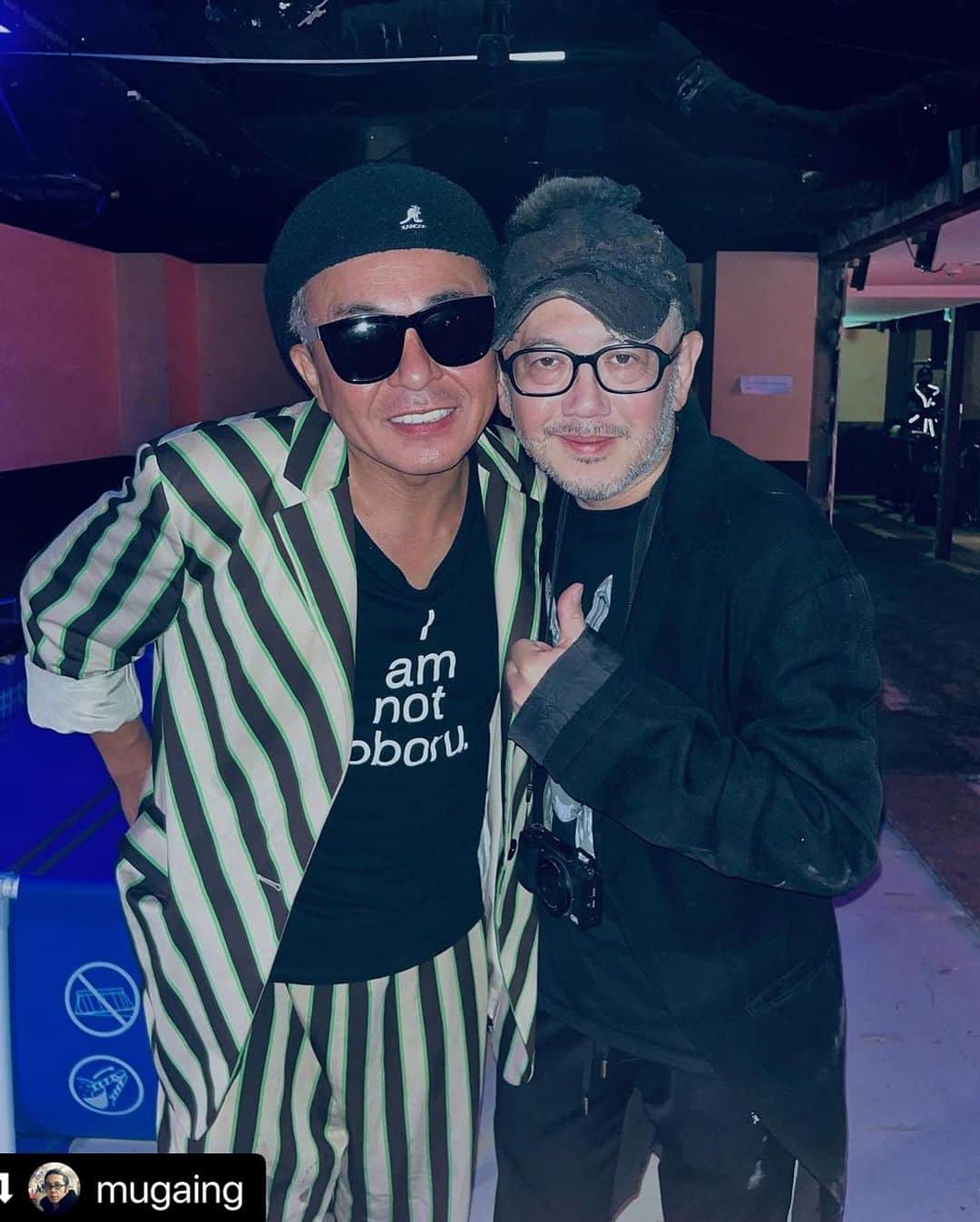 冨沢ノボルのインスタグラム：「🖤🖤🖤  #Repost @mugaing with @use.repost ・・・ ラナッキー"奈落"最高でした😍  「ナラッキー」 ●休館日：火曜日(9/12はイベント） ● 場所：王城ビル 東京都新宿区歌舞伎町 1-13-2 www.ohjo.jp ●Open 15:00-21:00 最終入館 20:30 ●【1F レストラン・ショップ】 平日 15:00-22:00 土日・祝 　12:00-22:00 ※イべントによって時間変更予定あり ●ナラッキー展示Ticket 9/2土〜10/1日¥2000 (併設されるレストラン・ショップは入場無料) ●学生の方は学生証提示で1,500 円 ●障がい者の方は手帳提示で 1,500 円(付き添い 1 名まで ●館内のバリアフリー未対応ですのでご留意ください ●新宿区民の方は入館時証明書提示で 100 円引 ●4歳未満無料、キッズルーム完備  【東京QQQ】のメンバーによる『奈落』をテーマにした作品展示があります アオイヤマダ×夢無子 KUMI・高村月×RYO SATO MONDO もしもしチューリップ(KUMI、山田ホアニータ、ちびもえこ） ×ANNA FUJIWARA キリーシャクレイ×宮原夢画 平位蛙×Amazing Jiro かんばらけんた  企画 歌舞伎町アートセンター構想委員・Chim↑Pom from Smappa!Group  主催 大星商事株式会社 Chim↑Pom from Smappa!Group @chimpomfromsmappagroup ＠elliechimpom Smappa!Group @maki_smappa  共催 ANOMALY  協賛 東急歌舞伎町タワー  後援 新宿区、歌舞伎町商店街振興組合 一般社団法人ナイトタイムエコノミー推進協議会  協力 尾上右近事務所 OIP・無人島プロダクション WHITEHOUSE・studio ghost 浅草公会堂  スペシャルサンクス 尾上右近  制作協力 東弘一郎(あずま工房)・周防貴之・滝本信幸 松田修・渡辺志桜里 西村健太・稲永英俊・石谷岳寛 山口淳・山村一輝・涌井智仁・福田亮 山本彩・野崎栞 ・鄭鐘紳 笹原花音・西岡七歩子・板垣賢司  @noboruok  @oi_chan_ @aoiyamada0624」