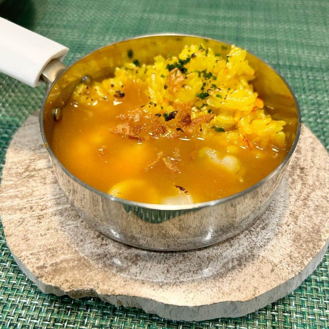 葉月里緒奈さんのインスタグラム写真 - (葉月里緒奈Instagram)「見て楽しい食べて美味しい　@honsen_kitashina 。 月替わりメニューだから来月も楽しみ😊 #北品川グルメ#honsen#winedininghonsen#ワインダイニングホンセン#白ワインで乾杯#〆のビール#八海山ビール#rionahazuki」9月28日 16時06分 - riona_hazuki