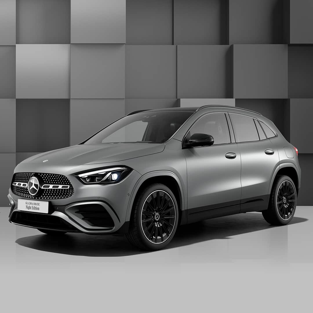メルセデスベンツさんのインスタグラム写真 - (メルセデスベンツInstagram)「【Mercedes-Benz Week】 5つの新型モデルが登場する特別な1週間。  新型GLAから、特別な外装色や装備が目を引く、限定モデル「GLA 200 d 4MATIC Night Edition」が、全国限定100台で登場。 オンラインショールームにて先行販売します。  #MercedesBenz #GLA #メルセデスベンツ」9月28日 17時01分 - mercedesbenzjapan