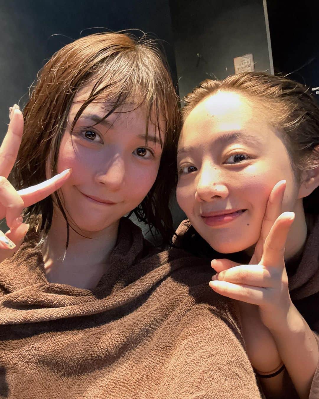 のインスタグラム：「今日のりらくまレアすっぴんサ活写真🥺 楽しかったー💓また載せる りらっくまえ🐻‍❄️ペア ペア歴７年目突破👀全てツウツウの中www この子から連絡きたーとかとツウツウ✌️」