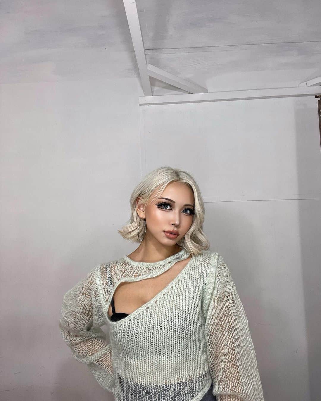 きぃぃりぷさんのインスタグラム写真 - (きぃぃりぷInstagram)「ファッション雑誌企画で沢山お洋服着れる撮影が一番好き😳2枚目盛れた👌  #秋コーデ #ニット #ニットコーデ #スカートコーデ #秋冬コーデ #aw」9月28日 17時15分 - kyiiripu.friedegg