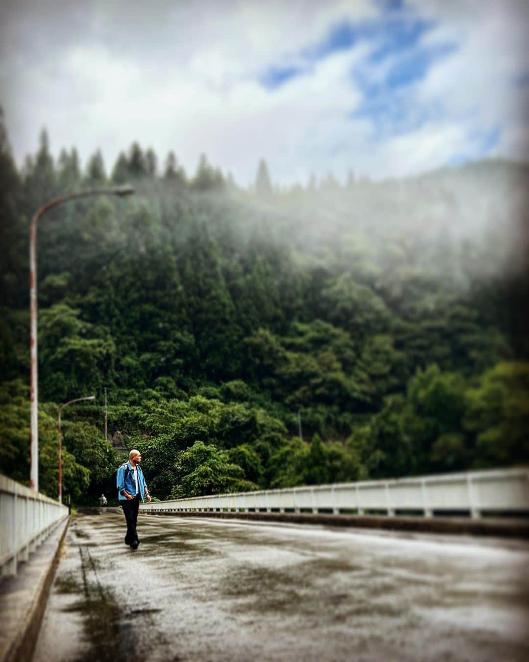 あばれる君さんのインスタグラム写真 - (あばれる君Instagram)「願い事を叶えてくれると言い伝えられる秘境霧幻峡を目指しました。」9月28日 17時30分 - abarerukun