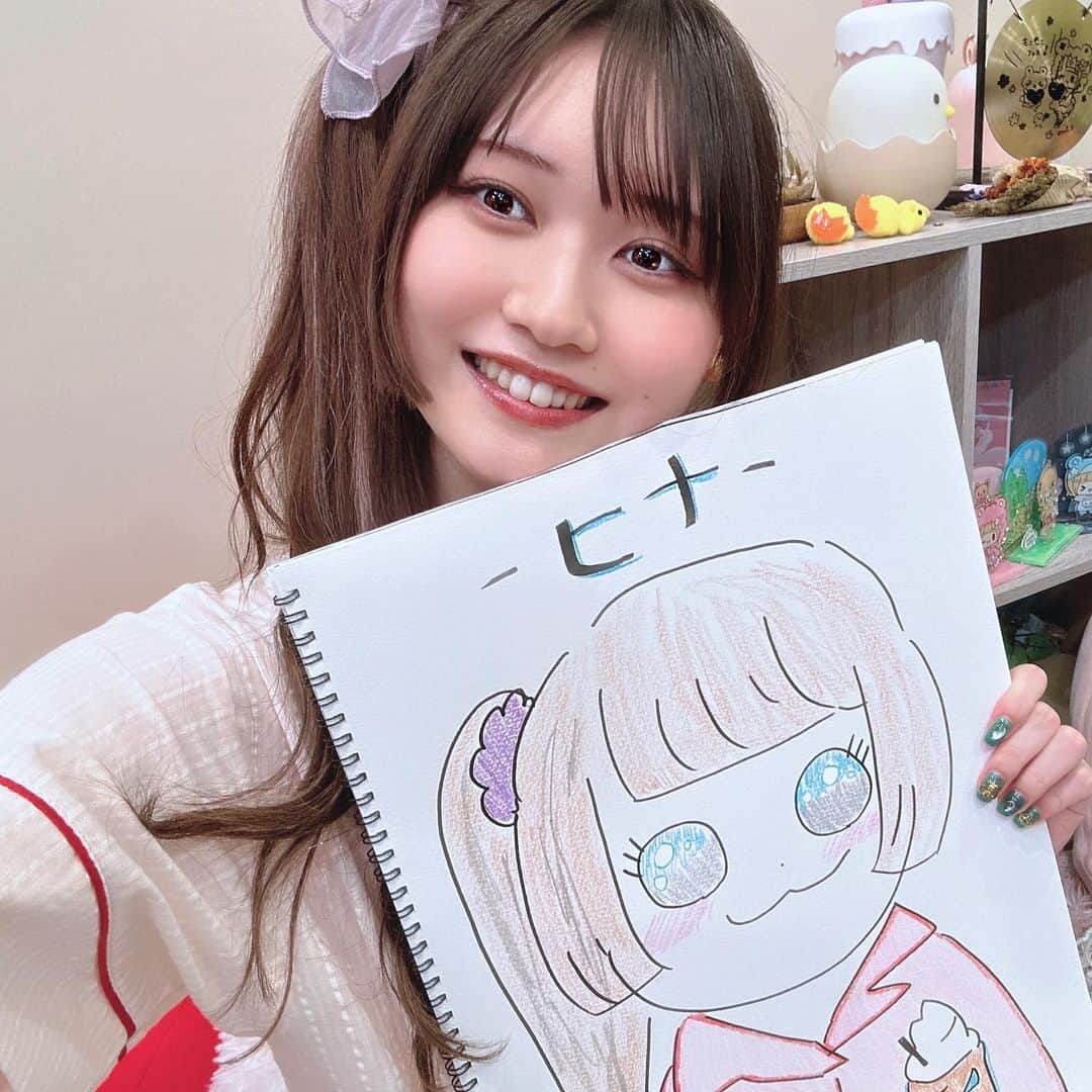 のインスタグラム：「もこげー🖍️ ⠀ ⠀ ひなきちゃん1年ぶりの2回目ゲスト💨💨💨 うれしーね〜〜〜😘😘😘 ⠀ 噂どおりほんとにスプラ上手でビビった またみんなでやりたいね！！ ⠀ サイドテールお揃いお気に入り♡」