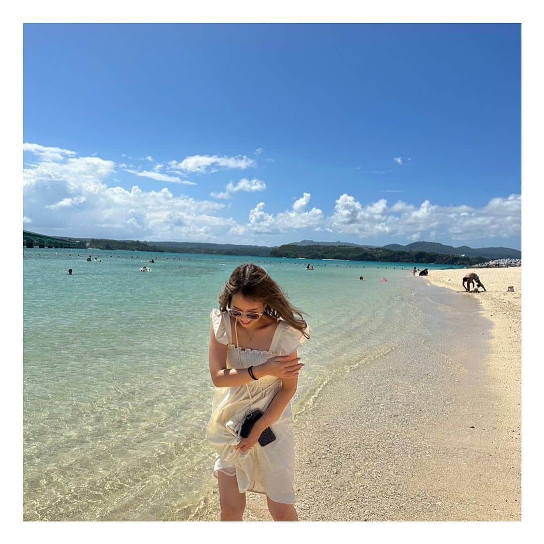 宮本ひなののインスタグラム：「🌺🌴🏝 #沖縄  #沖縄旅行 #okinawa #古宇利島  #古宇利島ビーチ  #海 #sea」